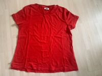 Tommy Hilfiger Shirt rot Damen M Neu Tshirt Sachsen - Wilsdruff Vorschau