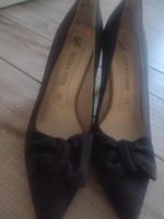 Pumps Peter Kaiser Gr 41 neu Hessen - Usingen Vorschau
