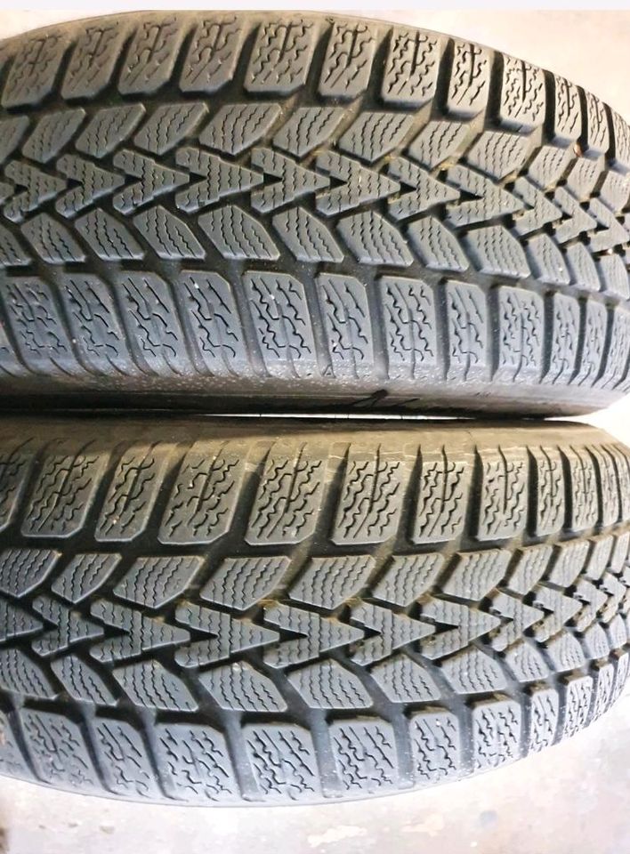 6mm DUNLOP Winterreifen 2x 195/65 R15 91T - 195 65 15 in Sindelfingen