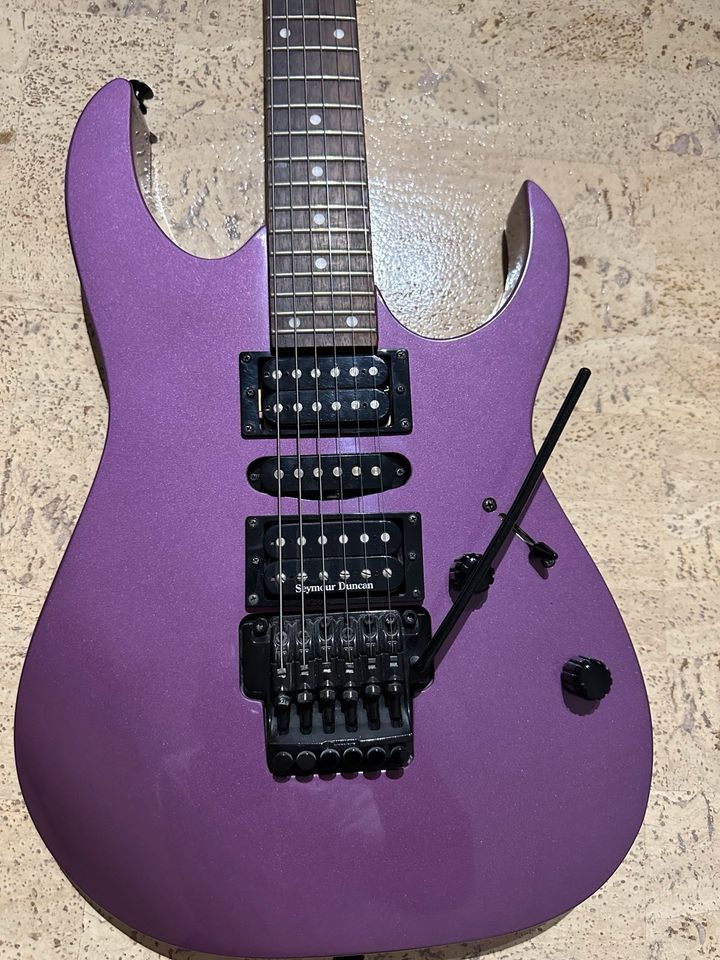 E-Gitarre Ibanez GRG270 Light Purple Metallic in Ulm