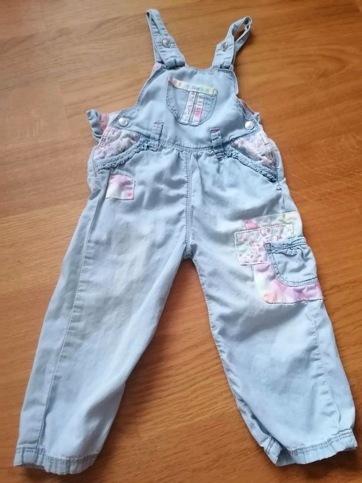 Latzhose Kleinkind, Jeans in Niederkassel