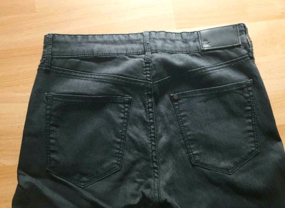 Damen H&M Jeans Hose Schwarz Größe 38 in Dortmund