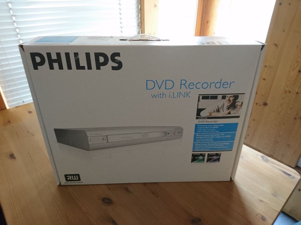 Philips DVDR 615 DVD Recoder i.LINK FireWire, OVP, kaum benutzt in Velen