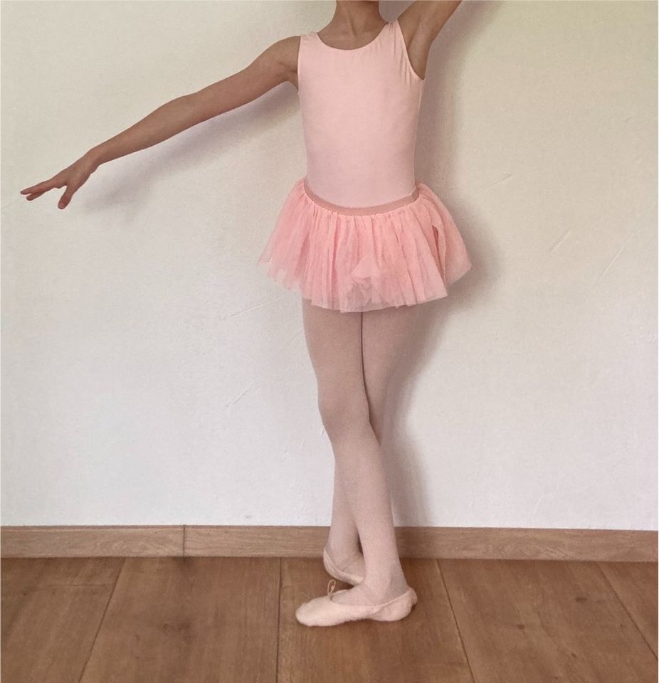 Bloch Ballerina Trikot + Tutu Rock Mädchen rosa Body Gr. 128 134 in Straubing