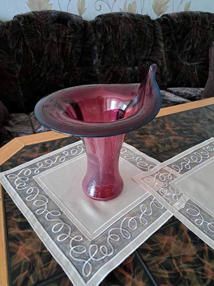 Murano Glas Vase. in Schmelz