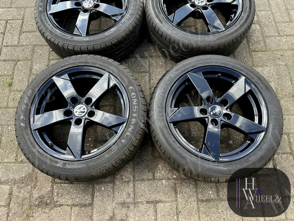 17 Zoll Alufelgen schwarz Sommerräder 5x112 ➡️ 215/50 R17 Sommerreifen ➡️ VW Beetle Caddy SK Passat B7 B8 CC Scirocco Sharan T-Roc Skoda Octravia NX Superb 3 Yeti FORD Tourneo ➡️Sommer Reifen Felgen in Bünde