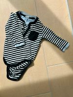 Baby Body Gr. 68 weiß schwarz gestreift mit Brusttasche Berlin - Zehlendorf Vorschau