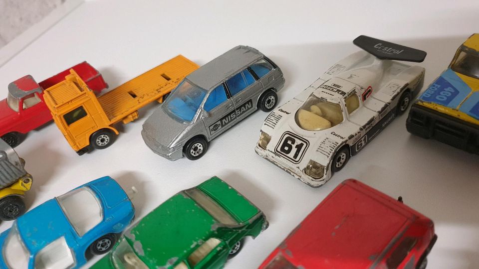Matchbox superfast Modellautos Spielzeugautos 1:60 in Pohlheim