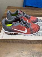 Nike Air Max SEQUENT 2 Herren Sneaker Lauf Schuhe 46  Neu Hessen - Schauenburg Vorschau