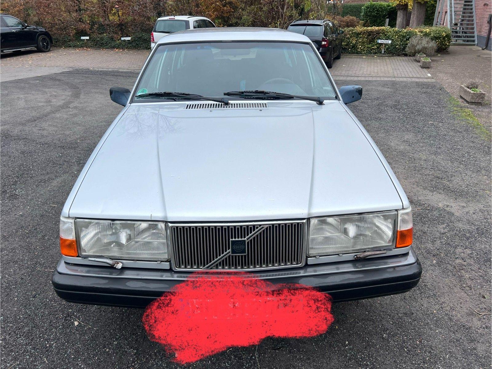 Abbildung des Autos Volvo 945