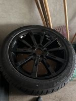 BMW Reifensatz mit Felgen 245/45 R18 Baden-Württemberg - Baden-Baden Vorschau