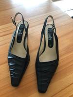 Caprice Schuhe, Pumps, Abendschuhe, schwarz, Schuhe mit Absatz Nordrhein-Westfalen - Siegburg Vorschau