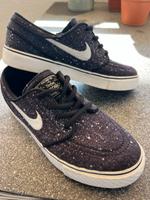 Nike Stefan Janoski 36,5 schwarz weiß sehr gut unisex Bayern - Pullach Vorschau