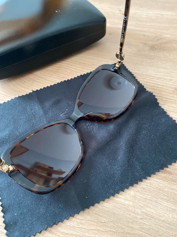 Versace Sonnenbrille mit Verpackung ! ORIGINAL & NEUWERTIG ‼️ in Dortmund