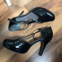 Tamaris Pumps Echtleder Gr. 39 Lackleder schwarz black Aachen - Aachen-Mitte Vorschau