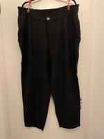 Schwarze Stoffhose von Mango Berlin - Lichtenberg Vorschau