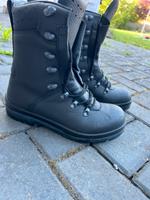 Bundeswehr Kampfstiefel Lederboots Größe 39 Hessen - Zierenberg Vorschau