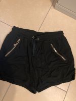 H&M Hose /Shorts gr 170 Rheinland-Pfalz - Urmitz Vorschau