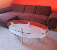 Ovaler Couchtisch aus Glas Niedersachsen - Ronnenberg Vorschau