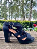 Paul Green Sandalen Sandaletten High Heels schwarz neu 7 1/2 o 41 Nordrhein-Westfalen - Willich Vorschau