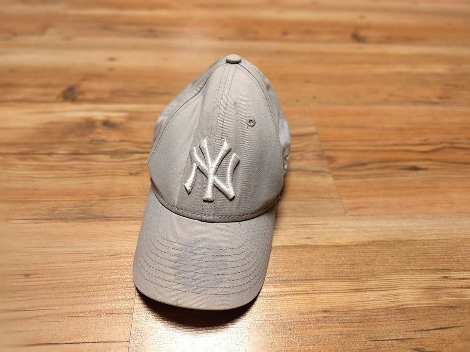 New York Yankees Schildmütze Cap Junior Grau Youth New Era in Wildberg