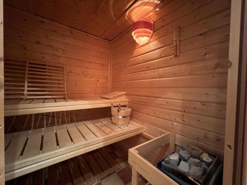 Wohn(T)raum für Ihre Familie mit Schwimmbad und Sauna in Fachingen