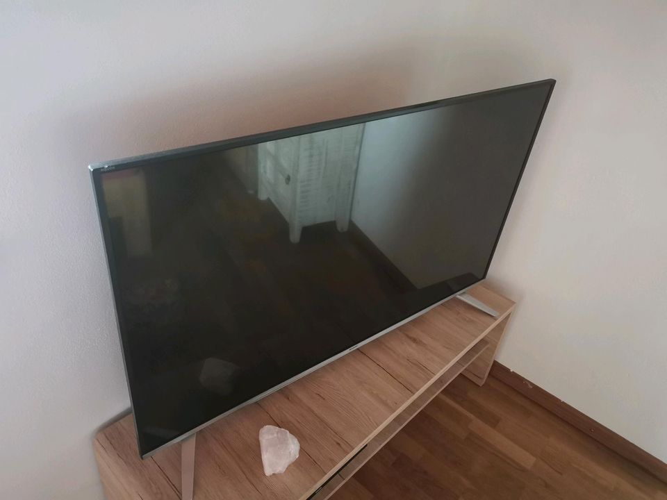 Sharp 3D LCD TV Neuwertig in Kolbermoor