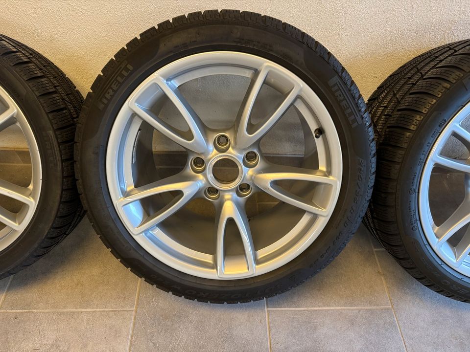 Felgen mit Winterreifen Räder für Porsche 997 und 996 18 Zoll 18” in Rödermark