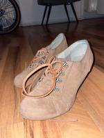 Schuhe mit Keilabsatz beige Größe 36 Sachsen-Anhalt - Niederndodeleben Vorschau