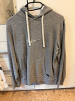 Pullover mit Nike Zeichen Dithmarschen - Heide Vorschau