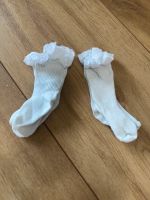 2 x Paar Socken mit Rüschchen Bayern - Illertissen Vorschau