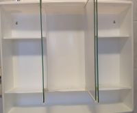 Erstwohnung? Badezimmer Möbel Spiegelschrank gebraucht 5tlg. Niedersachsen - Hambühren Vorschau