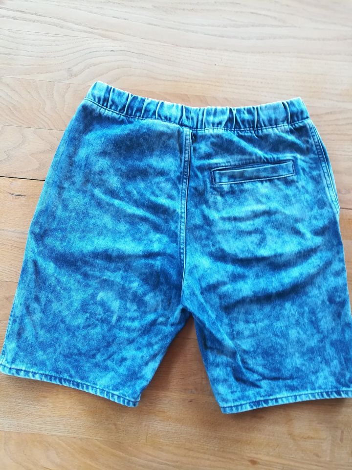 * coole Shorts kurze Hose Chino Jeans Gr. 28 blau * in Hechingen