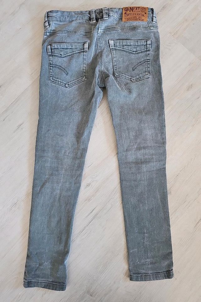 Sommerhosen Jeans s.Oliver H&M next Gr. 134 in Falkenstein/Vogtland