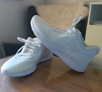 Neu! Sport sneaker gr 38 Niedersachsen - Soltau Vorschau