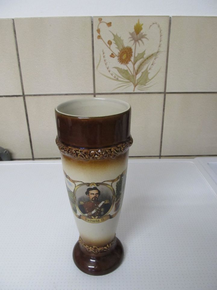 Vase  „Ludwig II“ in Melsungen