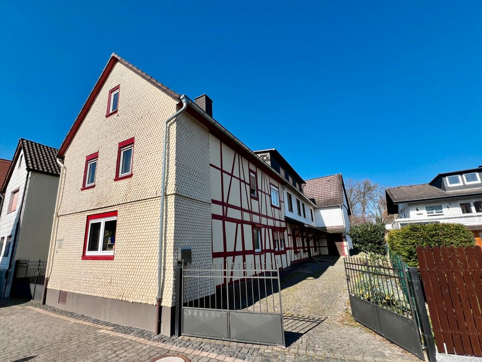 Three in one - Selbstnutzen und Vermieten mit kleinem Baugrundstück in Altenstadt
