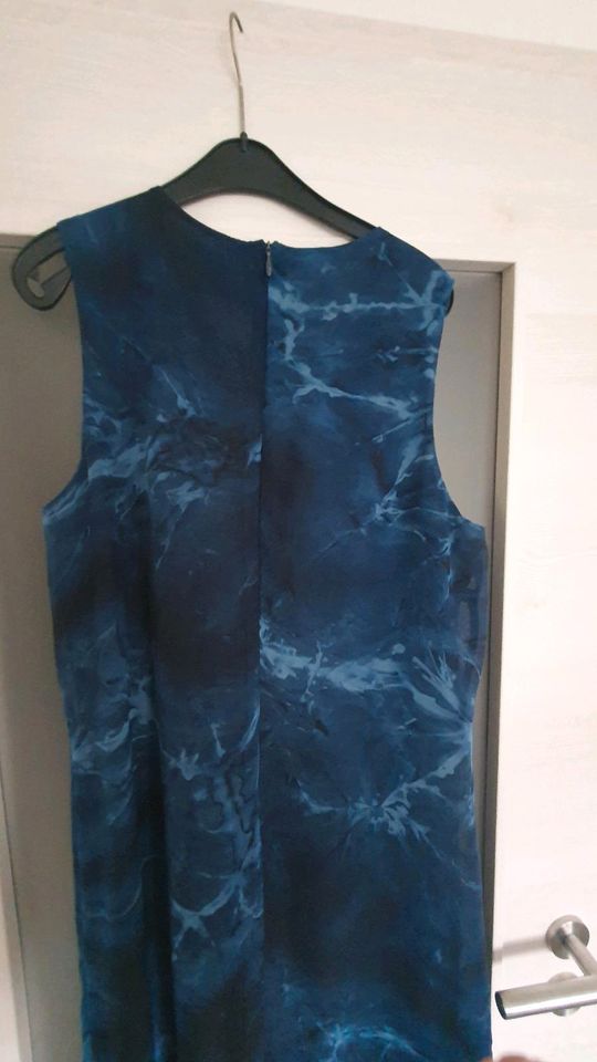 Langes Sommerkleid Gr.42 blau in Mömbris