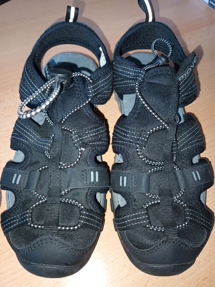 Sandalen Kinder Jungs Gr 35 in Pegnitz