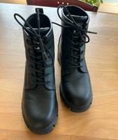 Dockers Schnürboots Damen schwarz 39 Obergiesing-Fasangarten - Obergiesing Vorschau