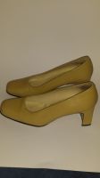 Vintage Damen Leder Pumps Beige Größe 38 Friedrichshain-Kreuzberg - Friedrichshain Vorschau