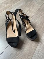 ZARA Pumps Sandalen Plateau Holz/schwarz Gr. 38 Nordrhein-Westfalen - Witten Vorschau