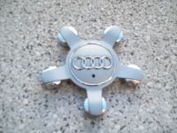 1x Original Audi Nabenkappen Nabendeckel Felgendeckel 8R0601165 Nordrhein-Westfalen - Langenfeld Vorschau