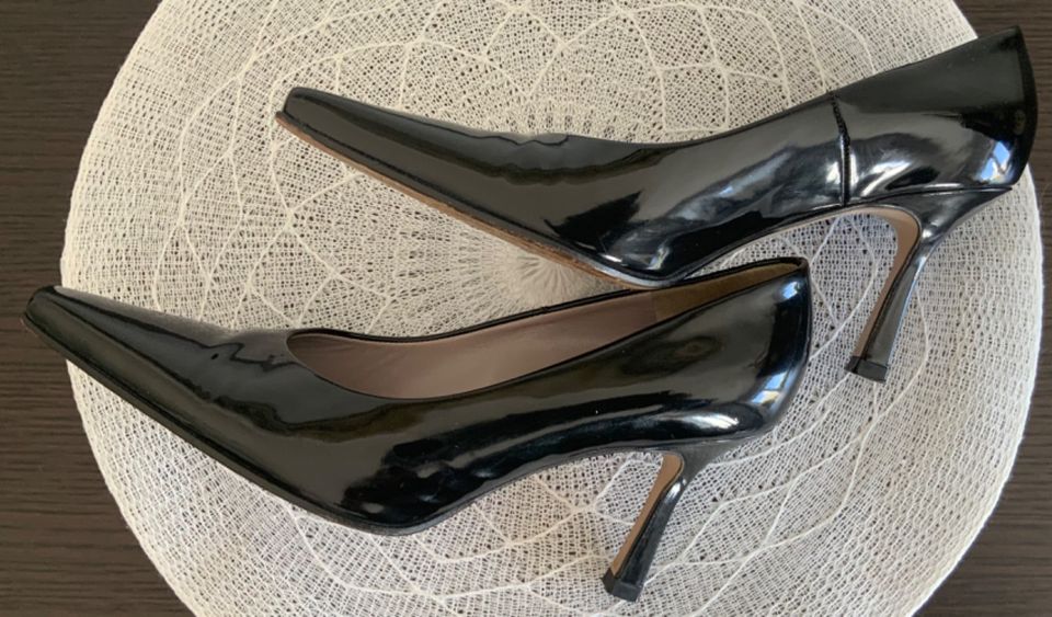 Peter Kaiser High Heels, Lackleder, Schwarz, Gr. 37 (4) in München