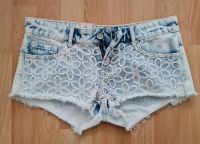 TALLY WEIJL Jeanshose NEU Jeans Shorts low waist Größe 36 Niedersachsen - Osnabrück Vorschau