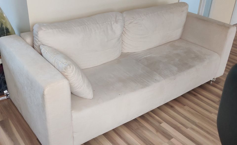 Couch Sofa 3 Sitzer Schlafcouch weiß creme 228cm breit 100cm tief in Obernburg