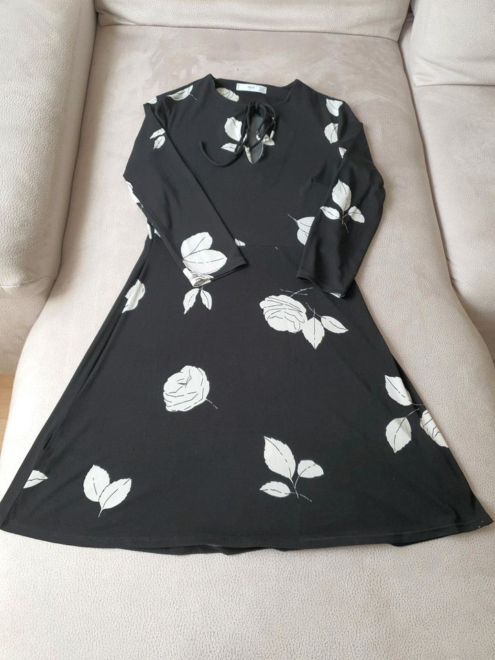 Mango Kleid XS Neu in Kempten