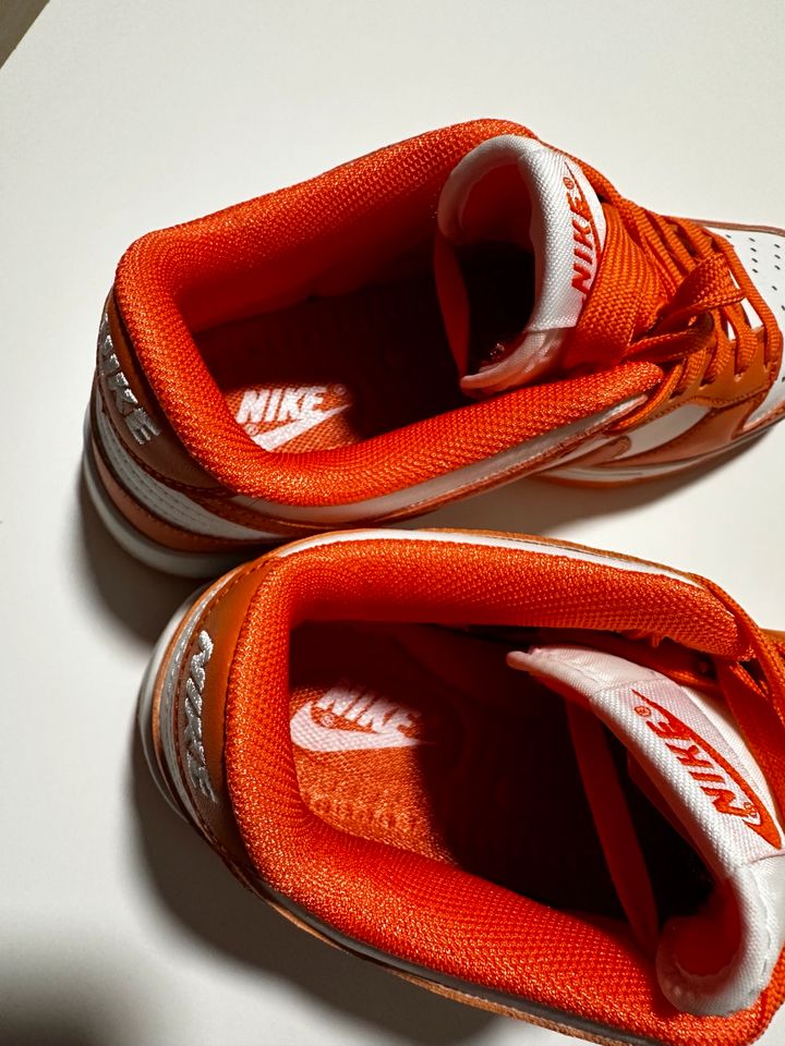 Nike dunk low orange aus den usa Gr 38 (38,5) neu in Augsburg