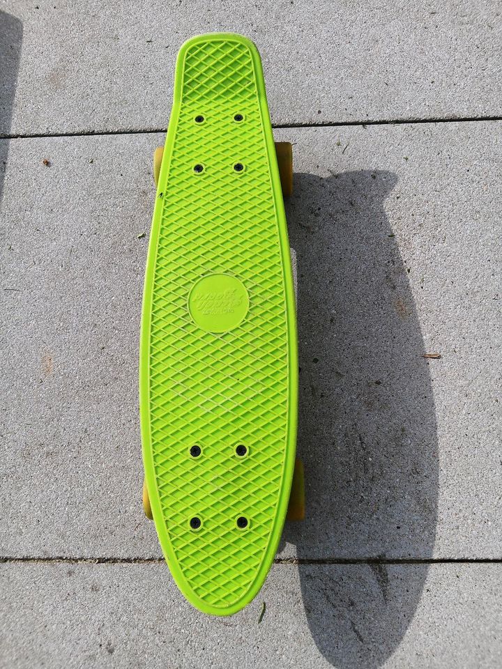 Kinder-Skateboard, grün in Bergkamen