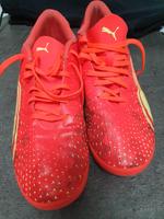 Puma Hallenfussballschuhe gr 42,5 Bayern - Neukirchen vorm Wald Vorschau